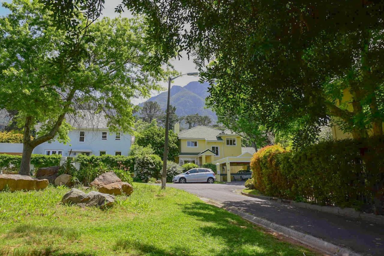 קייפטאון On Pinewood Guest House מראה חיצוני תמונה