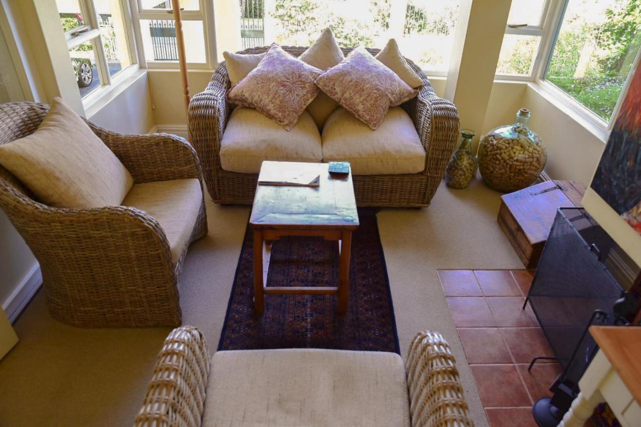 קייפטאון On Pinewood Guest House מראה חיצוני תמונה
